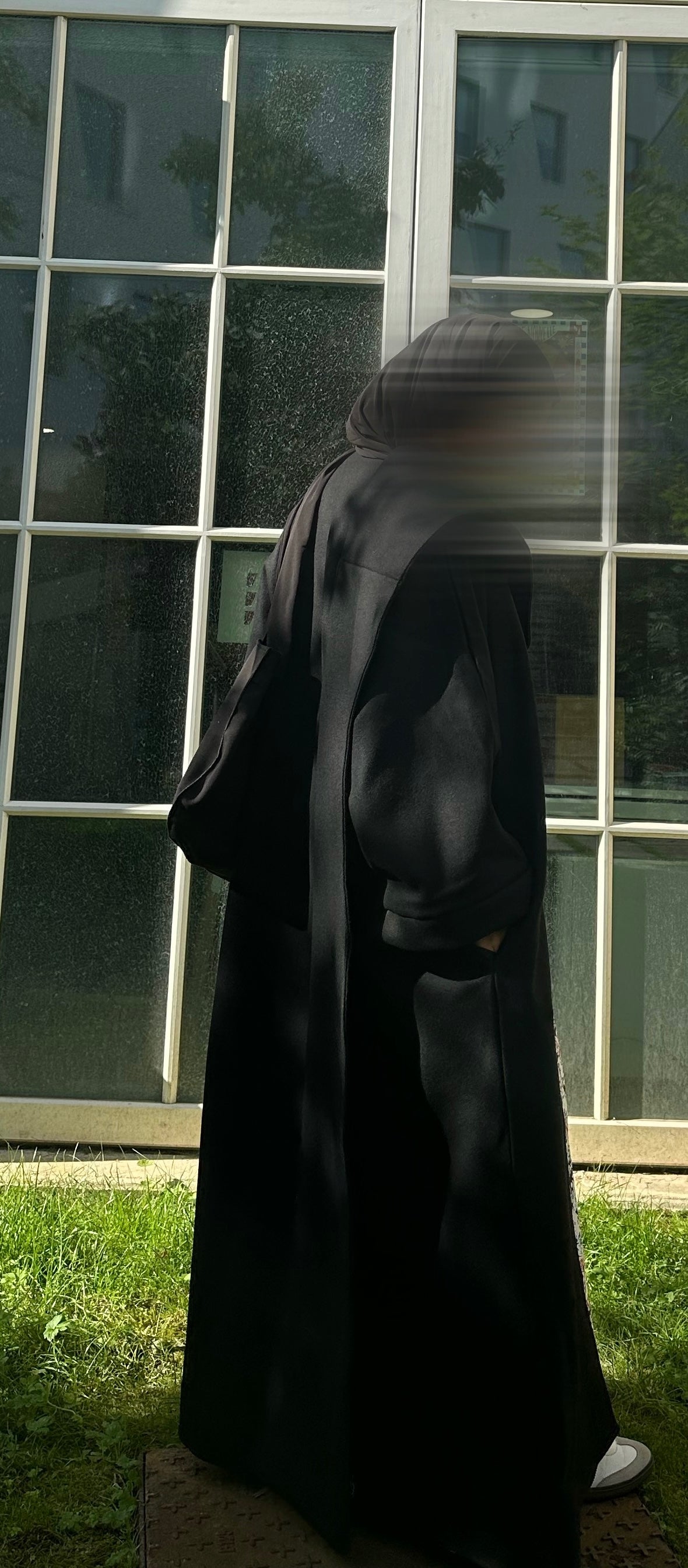 LE MANTEAU
